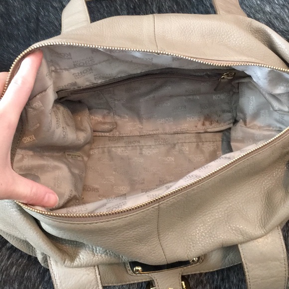 Michael Kors Tan Leather Handbag - Picture 5 of 5